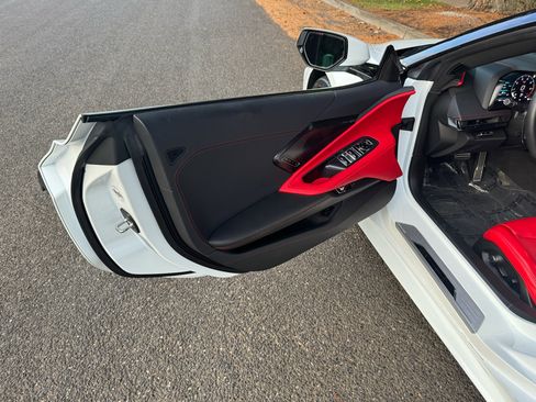 Used 2024 Chevrolet Corvette Stingray Preferred Conv w/ Z51 Performance Package image 39