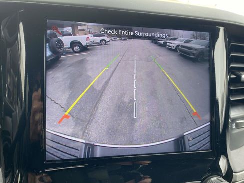 Used 2024 RAM 3500 Tradesman w/ Chrome Appearance Group image 18