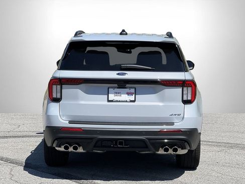 New 2026 Ford Explorer ST RWD image 27