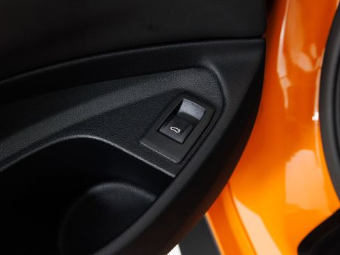 Used 2026 BMW M4 Competition RWD image 32