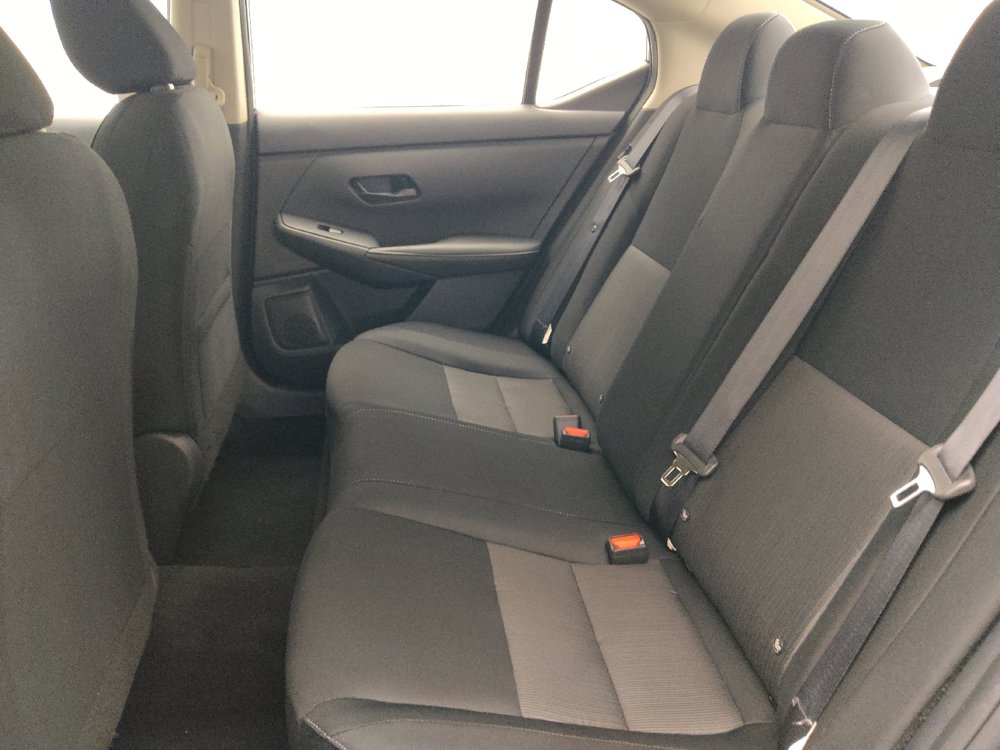 Used 2025 Nissan Sentra SV FWD image 18