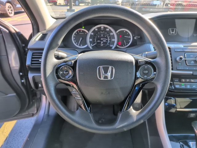 Used 2017 Honda Accord LX image 15