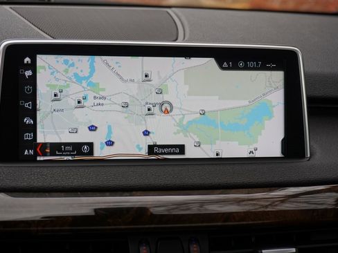 Used 2018 BMW X5 xDrive35i w/ Premium Package image 29