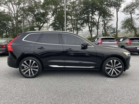 Used 2023 Volvo XC60 B5 Ultimate w/ Climate Package FWD image 29