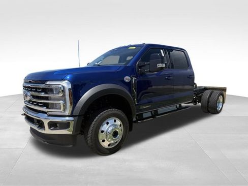 New 2026 Ford F550 4x4 Crew Cab image 10
