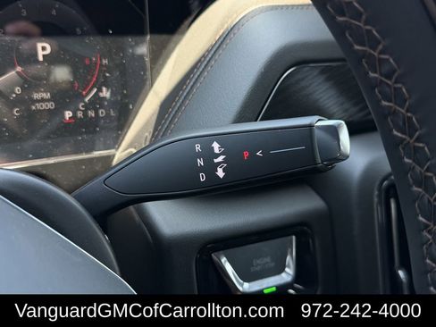 New 2026 GMC Yukon XL AT4 w/ AT4 Premium Plus Package AWD/4WD image 15