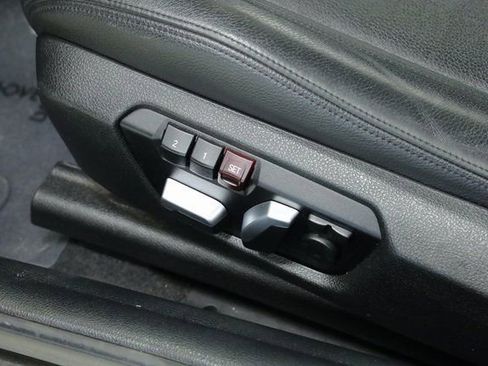 Used 2016 BMW 228i xDrive Coupe image 25