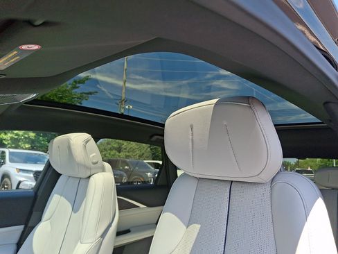 Certified 2024 Cadillac Lyriq Sport AWD/4WD image 13
