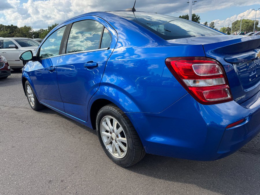 Used 2017 Chevrolet Sonic LT FWD image 10