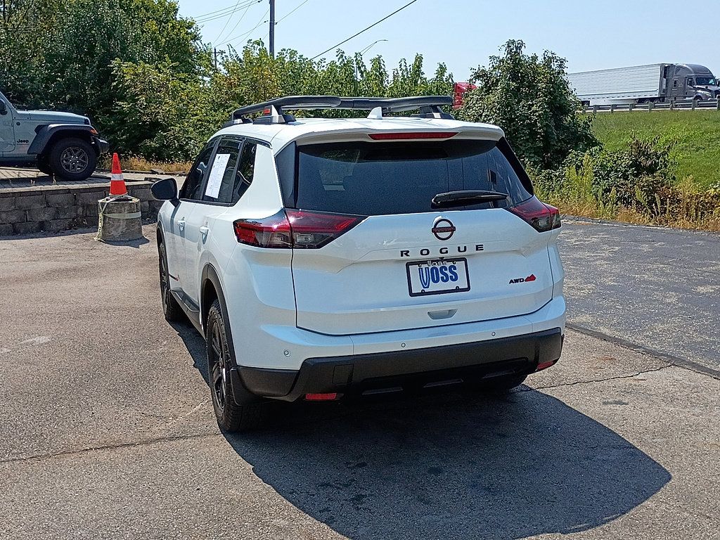 Used 2025 Nissan Rogue SV w/ Rock Creek Premium Package AWD/4WD image 5