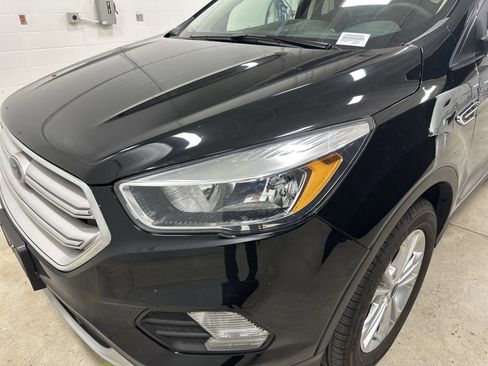 Used 2019 Ford Escape SE image 6
