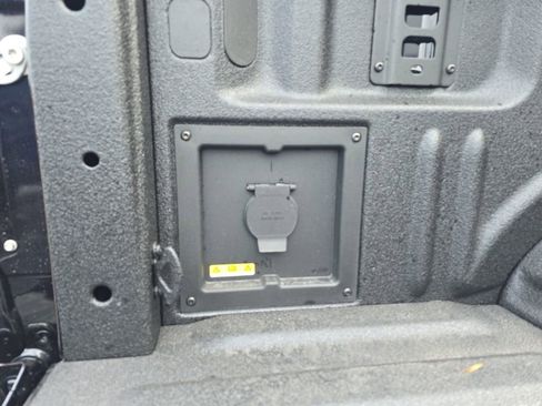 New 2026 Ford F150 XLT w/ Equipment Group 302A MID image 9