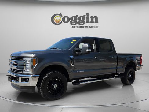 Used 2018 Ford F250 Lariat w/ Lariat Ultimate Package image 1