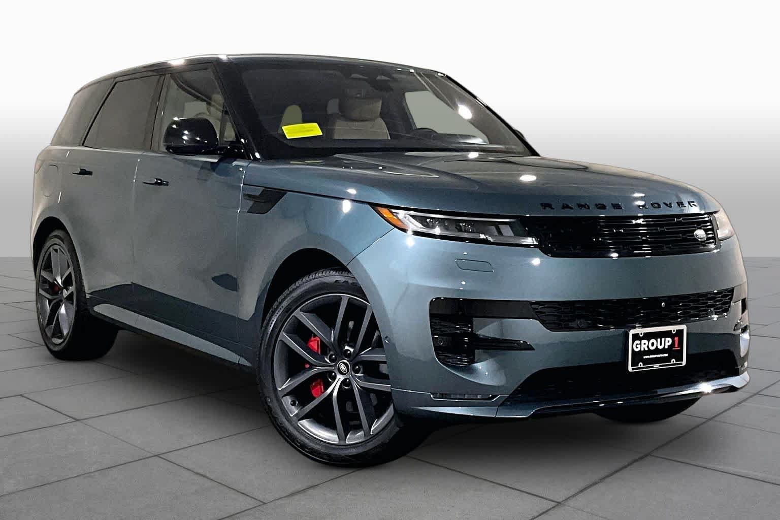 Used 2023 Land Rover Range Rover Sport SE Dynamic AWD/4WD image 4