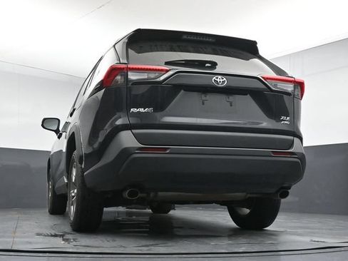Used 2024 Toyota RAV4 XLE AWD/4WD image 22