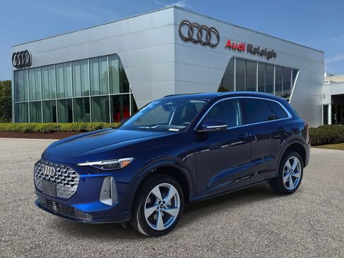 New 2025 Audi Q5 Premium Plus image 1