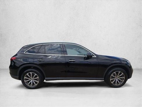 Certified 2023 Mercedes-Benz GLC 300 image 4