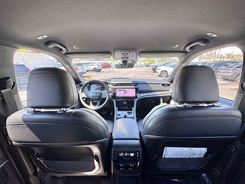 New 2026 Jeep Grand Cherokee L Limited AWD/4WD image 23