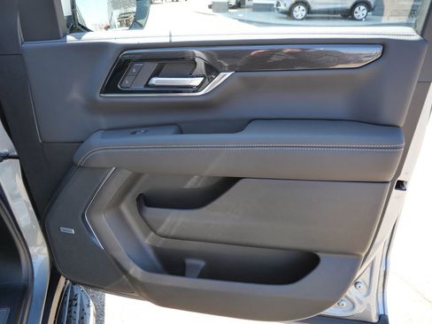 New 2026 GMC Yukon Elevation w/ Elevation Premium Package AWD/4WD image 22