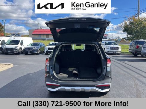 Certified 2023 Kia Sportage EX image 52
