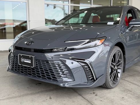 New 2026 Toyota Camry XSE AWD/4WD image 3