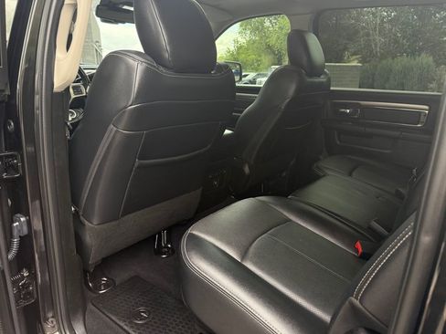 Used 2018 RAM 2500 Laramie w/ Sport Appearance Group AWD/4WD image 34