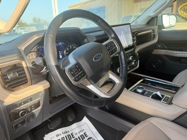Used 2023 Ford Expedition Max Limited RWD image 14