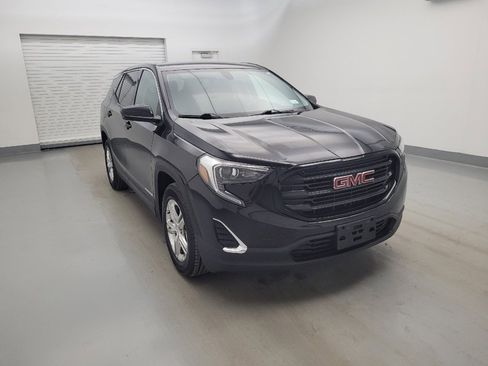 Used 2019 GMC Terrain SLE w/ LPO, Floor Liner Package FWD image 13