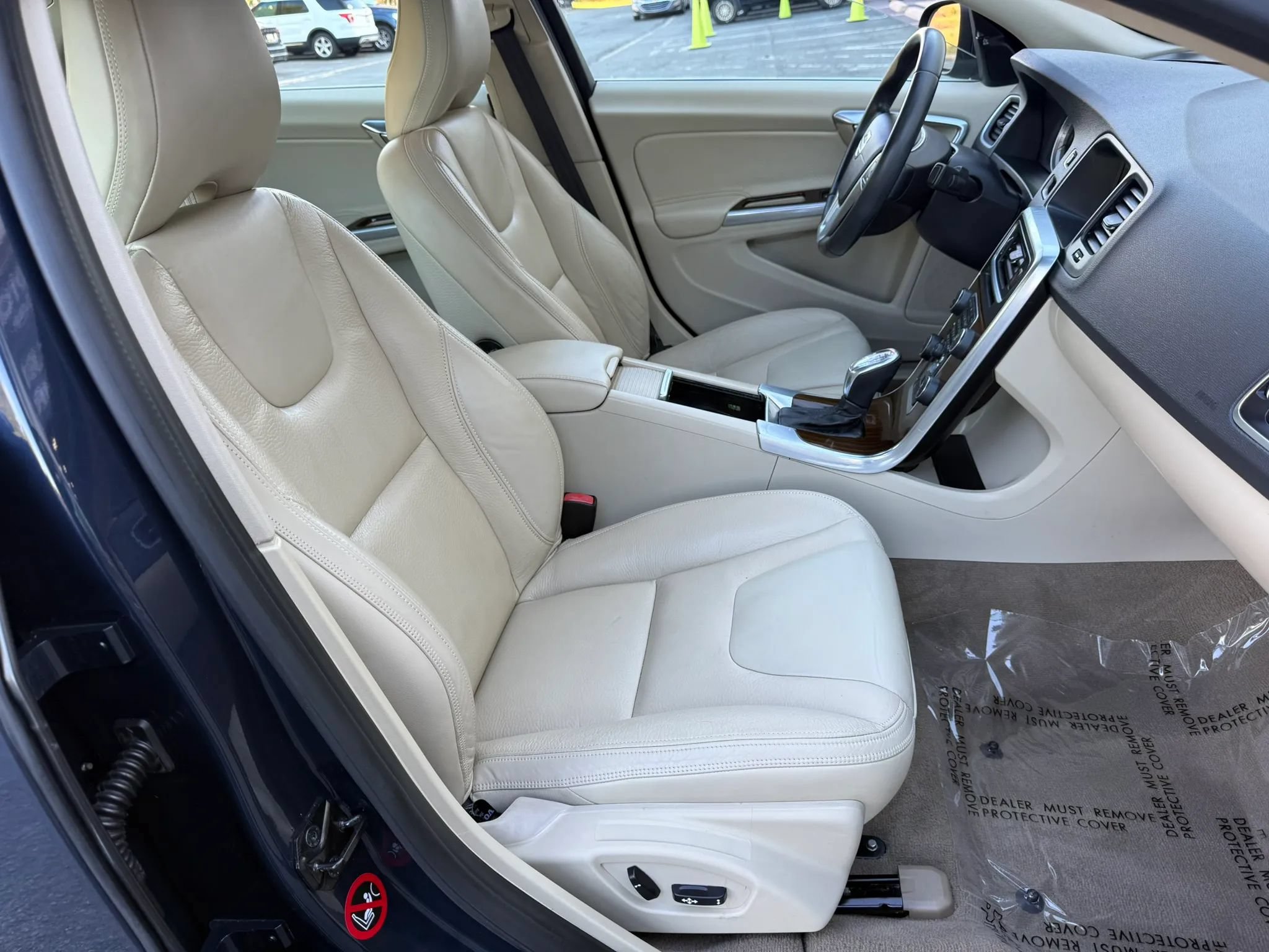 Used 2013 Volvo S60 T5 FWD image 23