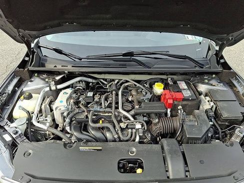 Certified 2023 Nissan Sentra SV FWD image 27