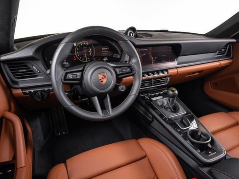 Used 2026 Porsche 911 GT3 RWD image 23