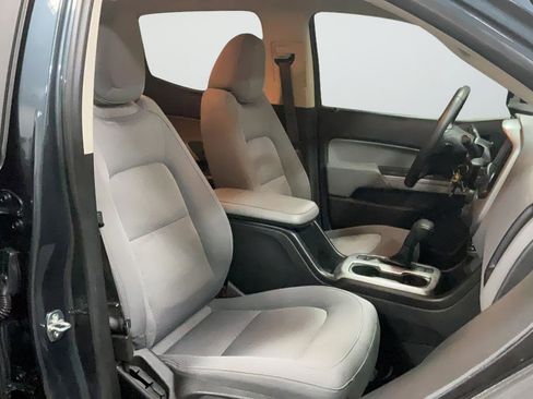 Used 2020 Chevrolet Colorado LT RWD image 20
