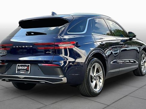 Used 2026 Genesis GV70 2.5T Advanced AWD/4WD image 13