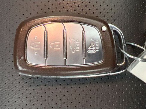 Used 2020 Hyundai Elantra Sport w/ Cargo Package (C1) image 35