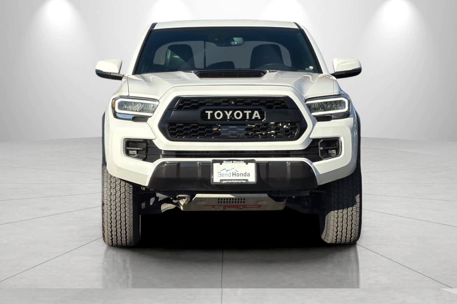Used 2023 Toyota Tacoma TRD Pro AWD/4WD image 10