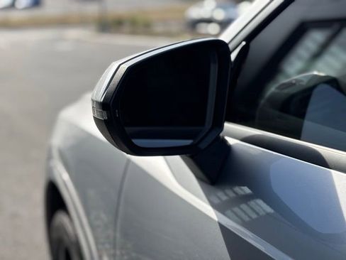 Used 2020 Audi Q3 2.0T Premium image 14