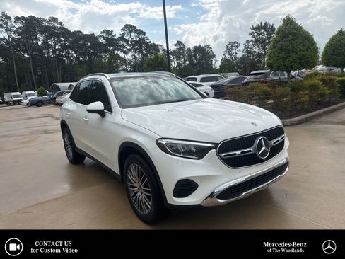 Certified 2026 Mercedes-Benz GLC 300 image 1