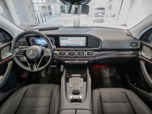 New 2026 Mercedes-Benz GLS 450 4MATIC image 8