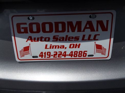 Used 2017 Dodge Grand Caravan SXT FWD image 9