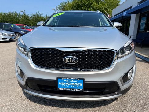 Used 2017 Kia Sorento EX AWD/4WD image 8