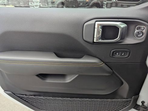 New 2026 Jeep Gladiator Sport image 14