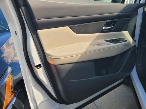 New 2026 Nissan Murano SV image 7