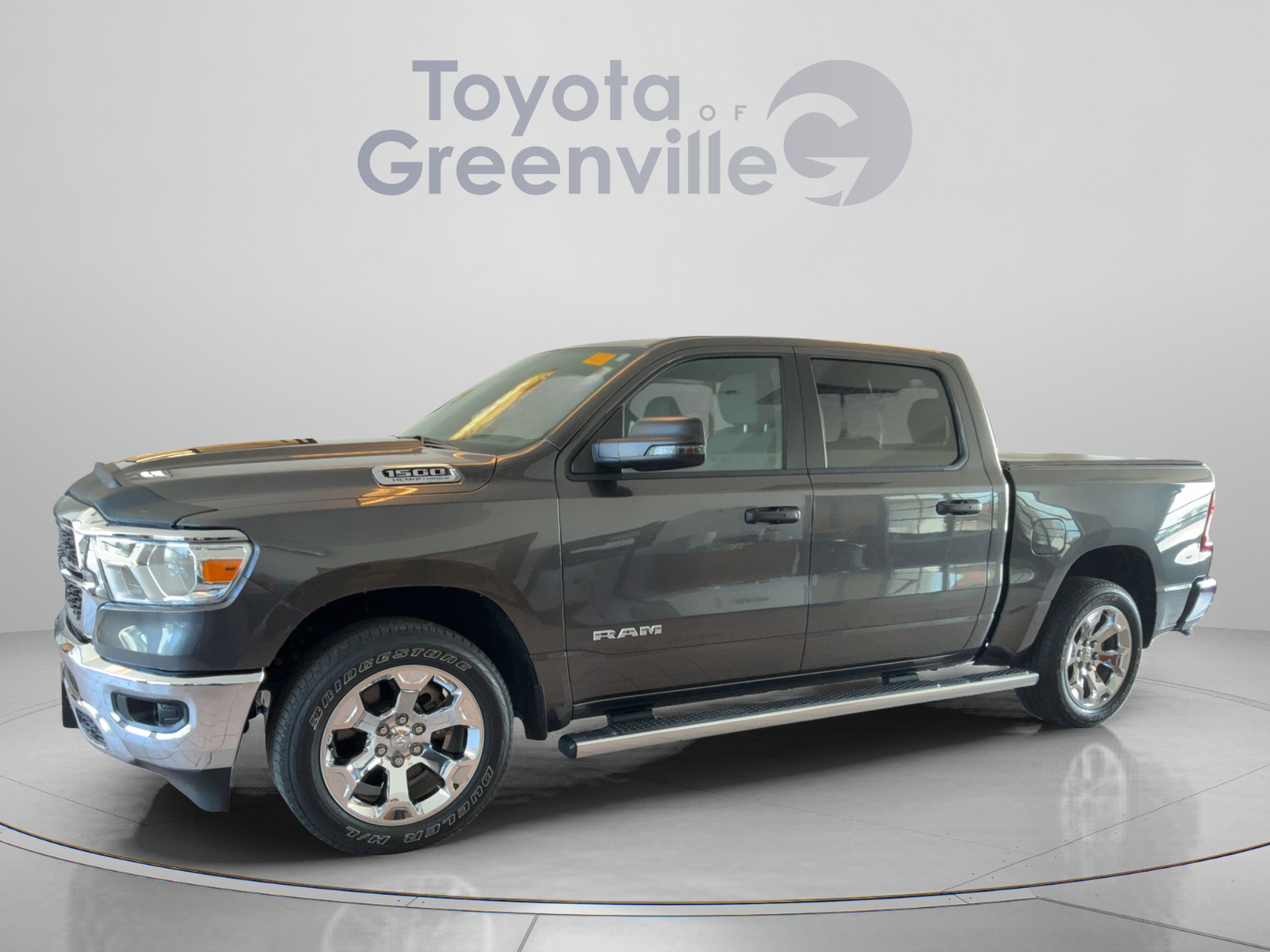 Used 2024 RAM 1500 Big Horn AWD/4WD image 2