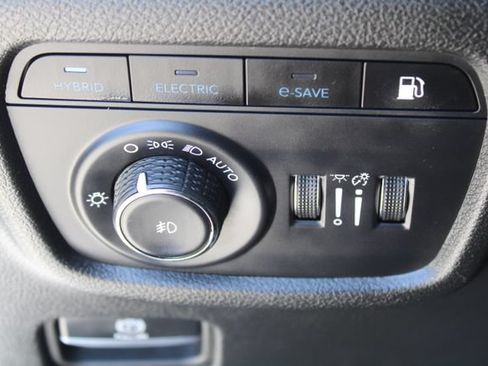Used 2024 Jeep Grand Cherokee Limited 4xe AWD/4WD image 27