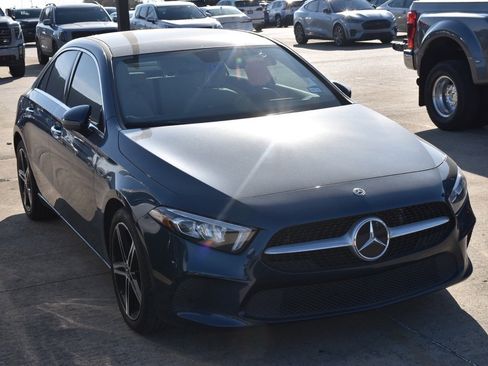 Used 2022 Mercedes-Benz A 220 image 4