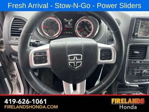 Used 2017 Dodge Grand Caravan GT FWD image 20