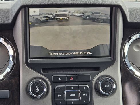 Used 2015 Ford F250 Platinum w/ FX4 Off-Road Package image 17