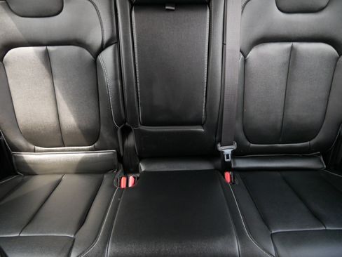 Used 2023 Jeep Grand Cherokee 4WD 4xe image 13