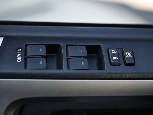 Used 2024 Toyota 4Runner SR5 Premium image 18