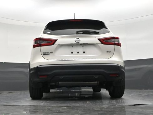 Used 2022 Nissan Rogue Sport SV FWD image 24
